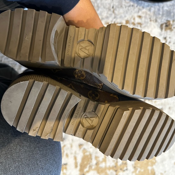 Louis Vuitton Laureate Platform Desert Boot (EU 42) - Picture 9 of 9